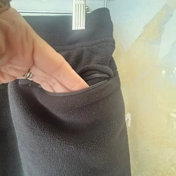 The North face Fleece Jogger - Picture 5 of 10
